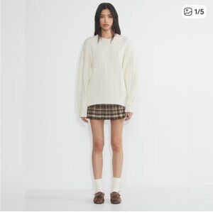 Aritzia Sunday Best Peggy Cable Knit Sweater Size Small